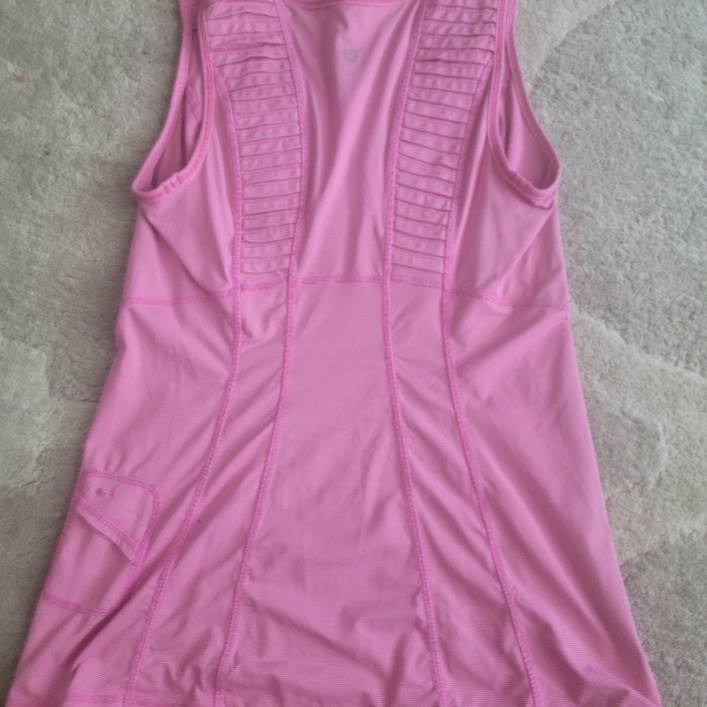 Lululemon - Picture 3 of 7